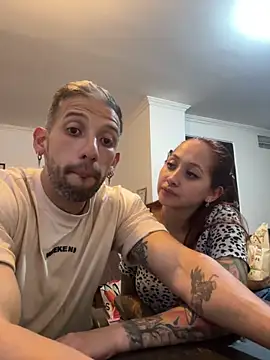 Snapshot of Joseph_and_Amy_ chatting on 12.04.24 Joseph and Amy online show from 12.04.24