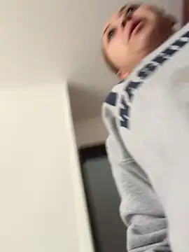 Snapshot of Joseph_and_Amy_ chatting on 12.05.24 Joseph and Amy online show from 12.05.24