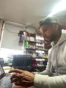 Snapshot of Joseph_and_Amy_ chatting on 01.14.25 Joseph and Amy online show from 01.14.25