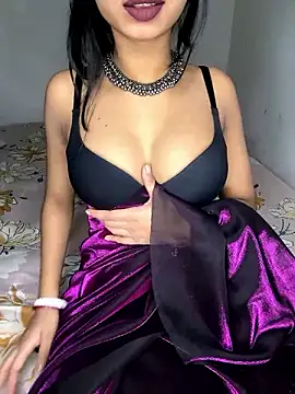 Snapshot of Hot-sexy222 chatting on 12.02.24 Hot-sexy222 online show from 12.02.24