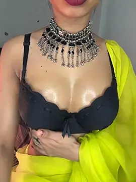 Snapshot of Hot-sexy222 chatting on 09.21.25 Hot-sexy222 online show from 09.21.25