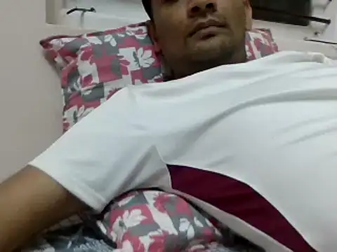 Snapshot of NiceBoy9099 chatting on 12.05.24 NiceBoy9099 online show from 12.05.24