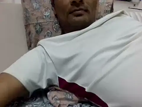 Snapshot of NiceBoy9099 chatting on 12.11.24 NiceBoy9099 online show from 12.11.24