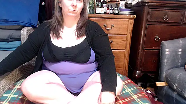 Snapshot of ladyscarlotta chatting on 02.23.25 ladyscarlotta online show from 02.23.25