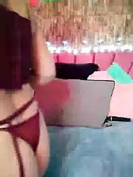 Isabelle Lov18 online show from 12.13.24