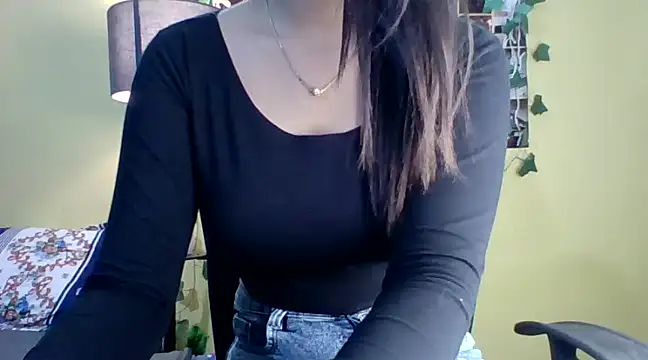 Snapshot of Nicole-wallace chatting on 01.17.25 Nicole-wallace online show from 01.17.25