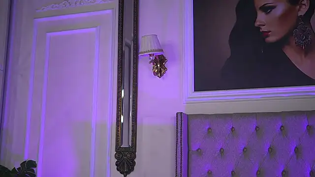 Snapshot of AdelineKing chatting on 01.18.25 AdelineKing online show from 01.18.25