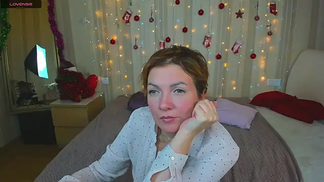 Snapshot of Katherine_Fox chatting on 01.06.25 Katherine Fox online show from 01.06.25