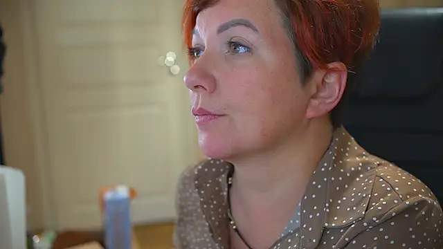 Snapshot of Katherine_Fox chatting on 03.11.25 Katherine Fox online show from 03.11.25