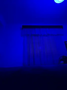 PutaNieves1983 online show from 10.21.25