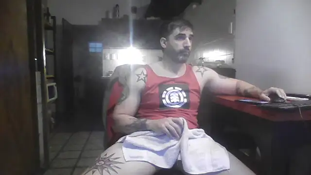 Snapshot of ozzypsico13 chatting on 09.09.25 ozzypsico13 online show from 09.09.25