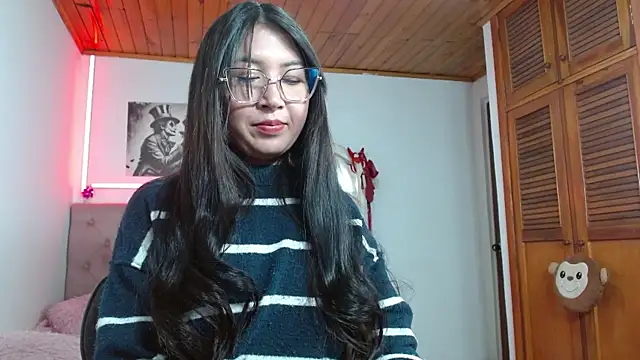 Snapshot of tifanny-squirt chatting on 10.10.25 tifanny-squirt online show from 10.10.25