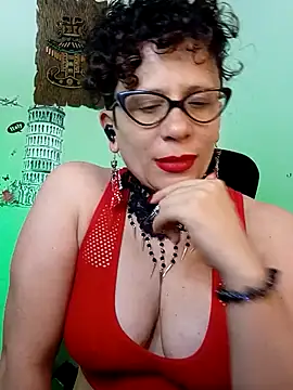 Snapshot of Daneshka_naughty chatting on 01.30.25 Daneshka naughty online show from 01.30.25