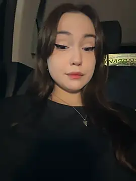 Snapshot of Peachy_Dream chatting on 12.06.24 Peachy Dream online show from 12.06.24