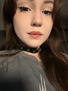 Snapshot of Peachy_Dream chatting on 01.26.25 Peachy Dream online show from 01.26.25