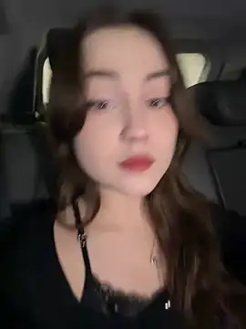 Snapshot of Peachy_Dream chatting on 02.06.25 Peachy Dream online show from 02.06.25