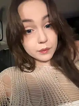 Snapshot of Peachy_Dream chatting on 03.09.25 Peachy Dream online show from 03.09.25