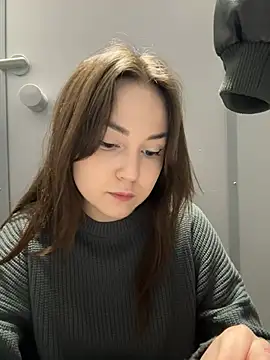 Snapshot of Peachy_Dream chatting on 03.21.25 Peachy Dream online show from 03.21.25