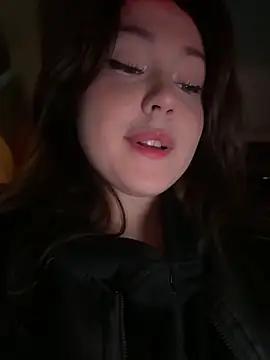 Snapshot of Peachy_Dream chatting on 09.24.25 Peachy Dream online show from 09.24.25