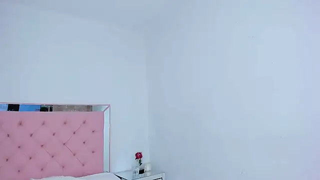 Snapshot of _violetadulce chatting on 02.27.25 violetadulce online show from 02.27.25