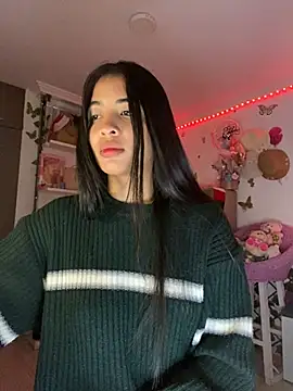 Snapshot of lina_pink chatting on 02.20.25 lina pink online show from 02.20.25