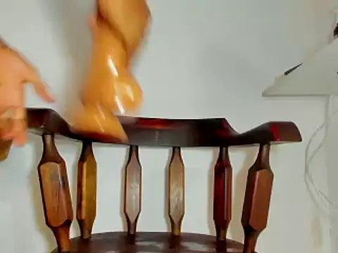 Snapshot of Aniilethebonny chatting on 02.28.25 Aniilethebonny online show from 02.28.25