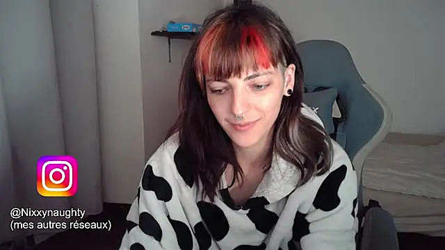 Nixxy naughty online show from 02.11.25