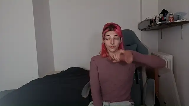 Snapshot of Nixxy_naughty chatting on 09.21.25 Nixxy naughty online show from 09.21.25