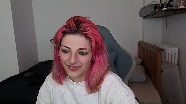 Snapshot of Nixxy_naughty chatting on 09.22.25 Nixxy naughty online show from 09.22.25