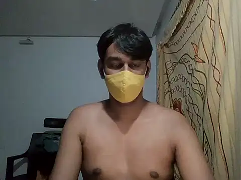 Snapshot of brownguy1234 chatting on 01.15.25 brownguy1234 online show from 01.15.25