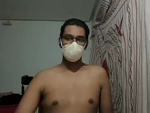 Snapshot of brownguy1234 chatting on 02.09.25 brownguy1234 online show from 02.09.25