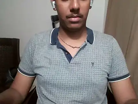 Snapshot of brownguy1234 chatting on 03.22.25 brownguy1234 online show from 03.22.25