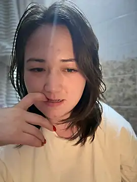 Snapshot of JoyFulLicss chatting on 02.23.25 JoyFulLicss online show from 02.23.25