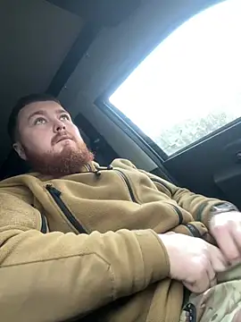 Snapshot of Artur6663 chatting on 12.25.24 Artur6663 online show from 12.25.24