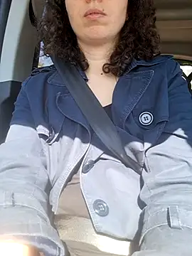 Snapshot of lillinalanes chatting on 03.19.25 lillinalanes online show from 03.19.25