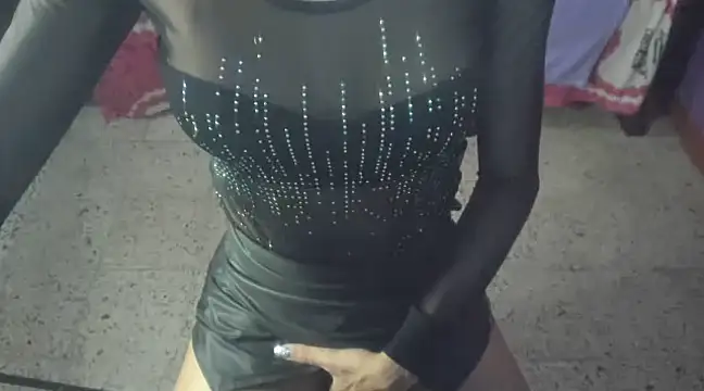 Snapshot of Unicorn_Mistress chatting on 03.15.25 Unicorn Mistress online show from 03.15.25