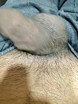 Snapshot of horneylover2024 chatting on 03.17.25 horneylover2024 online show from 03.17.25