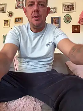 Snapshot of mrwright878787 chatting on 09.12.25 mrwright878787 online show from 09.12.25