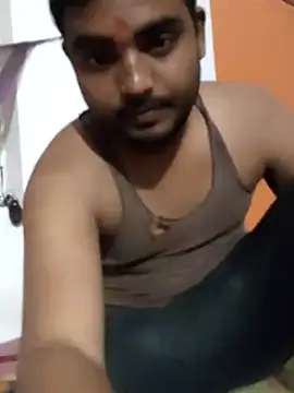 Snapshot of Cuty_dev chatting on 01.18.25 Cuty dev online show from 01.18.25