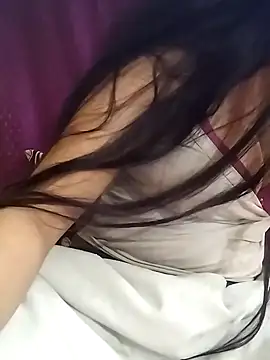 Snapshot of beautiful_himanshi2 chatting on 12.23.24 beautiful himanshi2 online show from 12.23.24