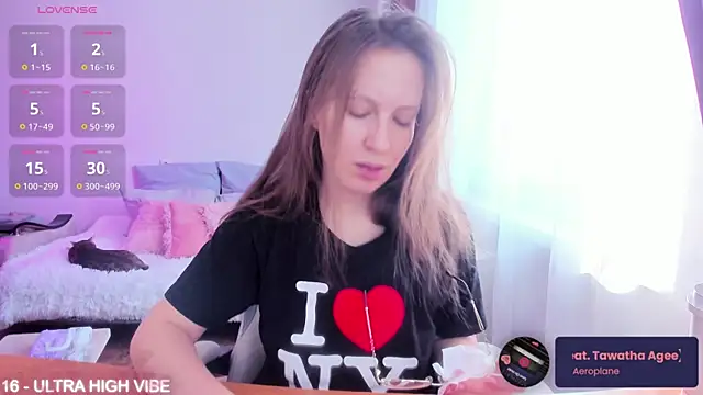 Snapshot of ms_allison_w chatting on 02.26.25 ms allison w online show from 02.26.25