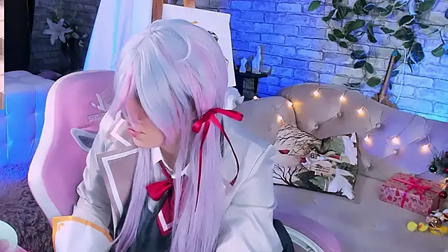 Snapshot of Alex_Howell chatting on 01.04.25 Alex Howell online show from 01.04.25