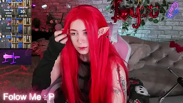 Snapshot of Alex_Howell chatting on 02.20.25 Alex Howell online show from 02.20.25