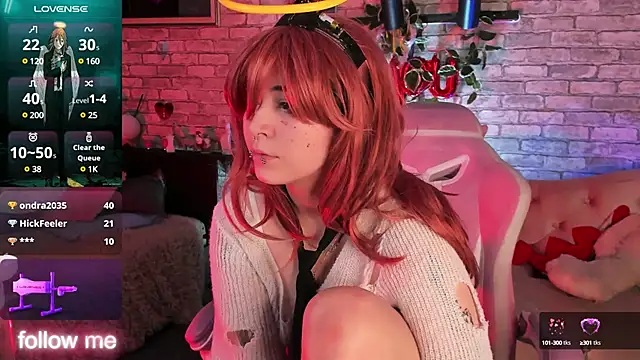 Snapshot of Alex_Howell chatting on 03.19.25 Alex Howell online show from 03.19.25