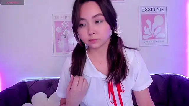 Snapshot of Fluffy_Rose chatting on 01.19.25 Fluffy Rose online show from 01.19.25