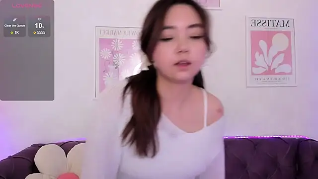 Snapshot of Fluffy_Rose chatting on 02.05.25 Fluffy Rose online show from 02.05.25