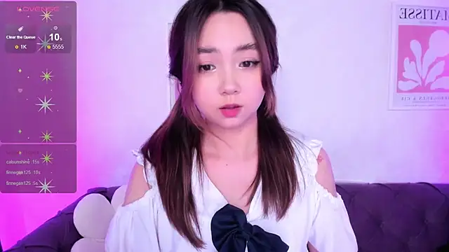 Snapshot of Fluffy_Rose chatting on 03.21.25 Fluffy Rose online show from 03.21.25