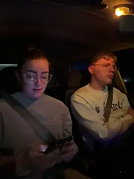 Snapshot of xX_HotCouple_Xx chatting on 12.07.24 xX HotCouple Xx online show from 12.07.24