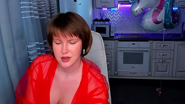 Snapshot of mirrorofsoul chatting on 02.14.25 mirrorofsoul online show from 02.14.25