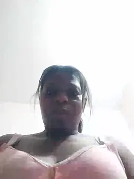 Snapshot of chocolatesexi2 chatting on 03.10.25 chocolatesexi2 online show from 03.10.25